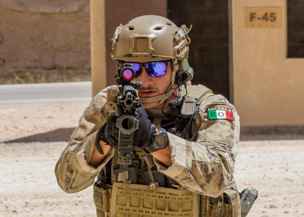 A member of the Italian Special Forces participates in small unit tactics at the King Abdullah II Special Operations Training Center in Amman, Jordan during Eager Lion 2017. (U.S. Navy photo by Mass Communication Specialist 2nd Class Christopher Lange/Released)