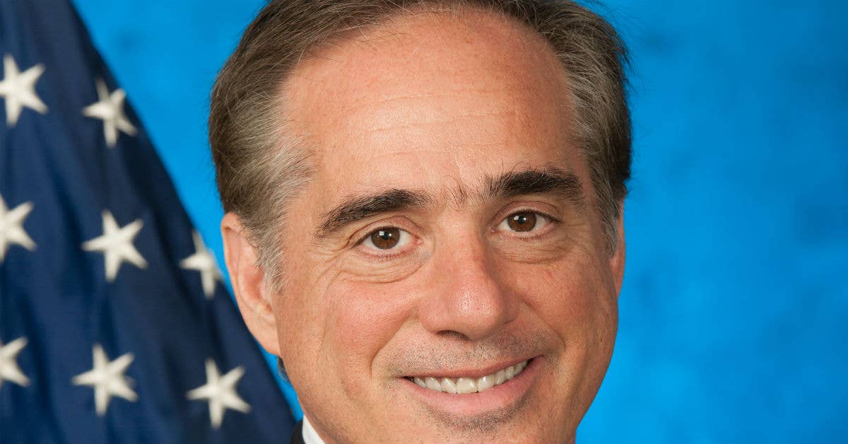 VA chief asks Senate for help to fire &#8216;terrible managers&#8217;