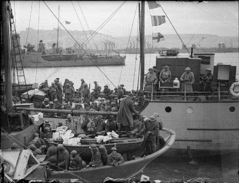 The British Army evacuation underway in Dunkirk (Source: Wikipedia Commons)