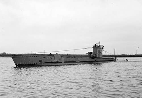HMS Venturer in port in 1943, two years before sinking the U-864 (Photo Wikimedia Commons)
