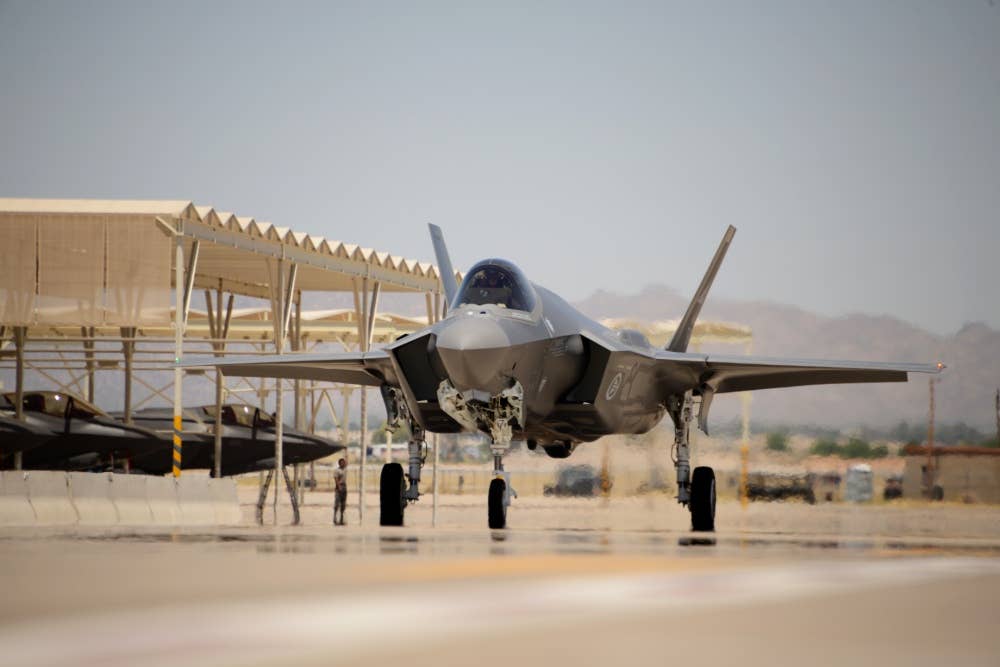 A Norwegian F-35A taxiing (Photo Department of Defense)