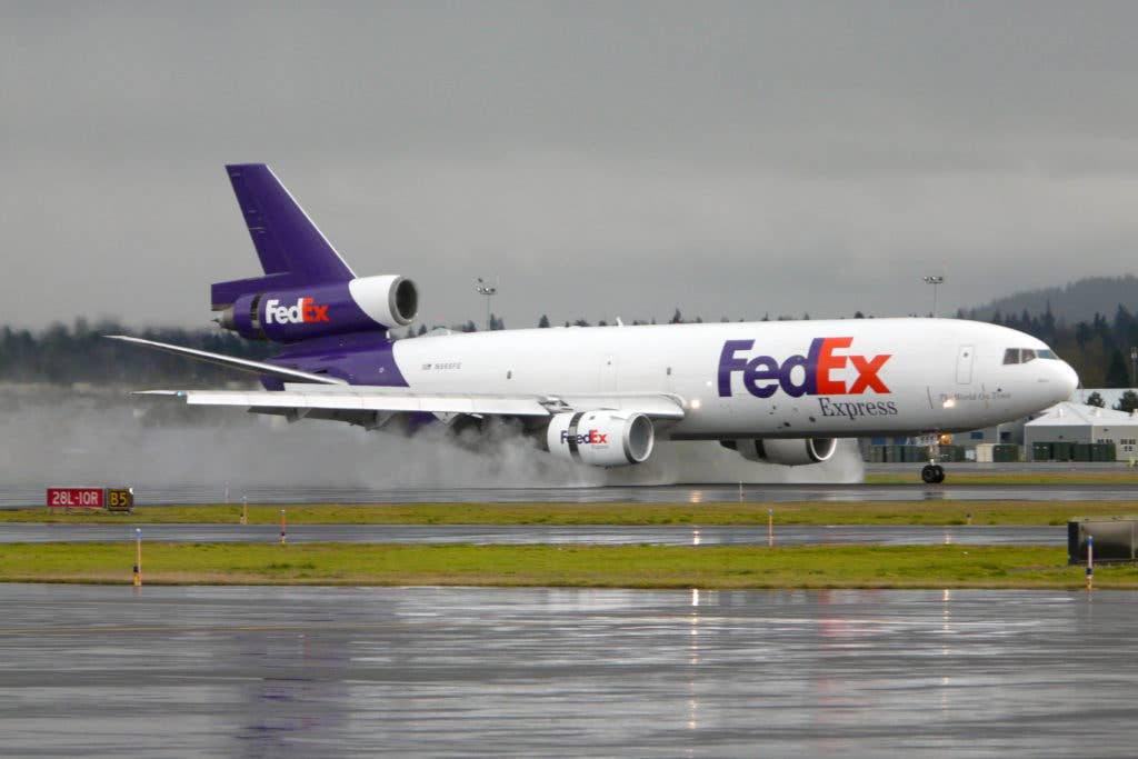 A FedEx DC-10 like the one Sanders commanded that day.