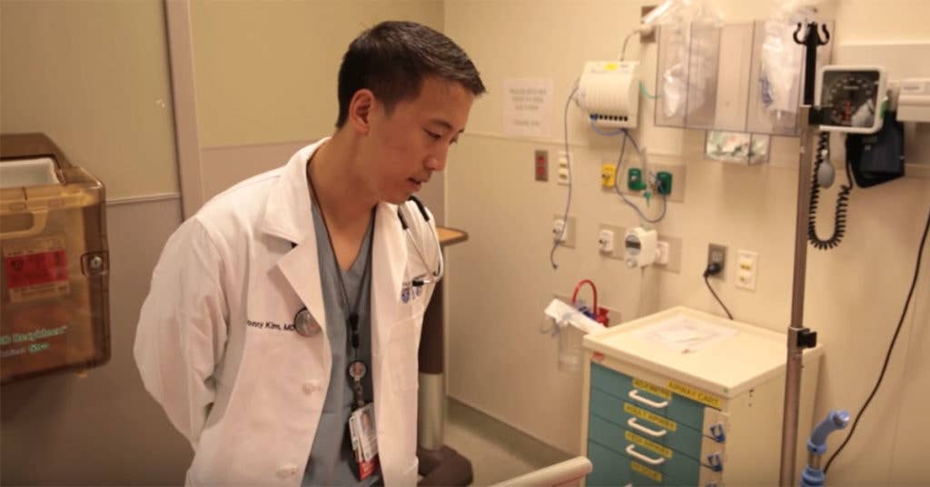 Dr. Kim during his ER residency. (Source: Pat Tillman Foundation/Screenshot)