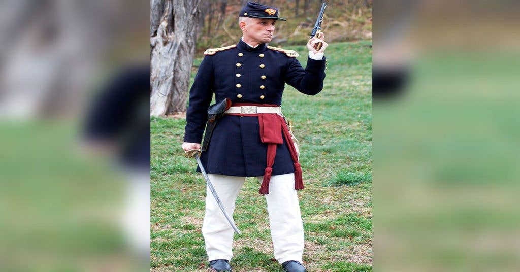A replica of a U.S. Marine officer's uniform during the mid-1850s. (Source: Pinterest)