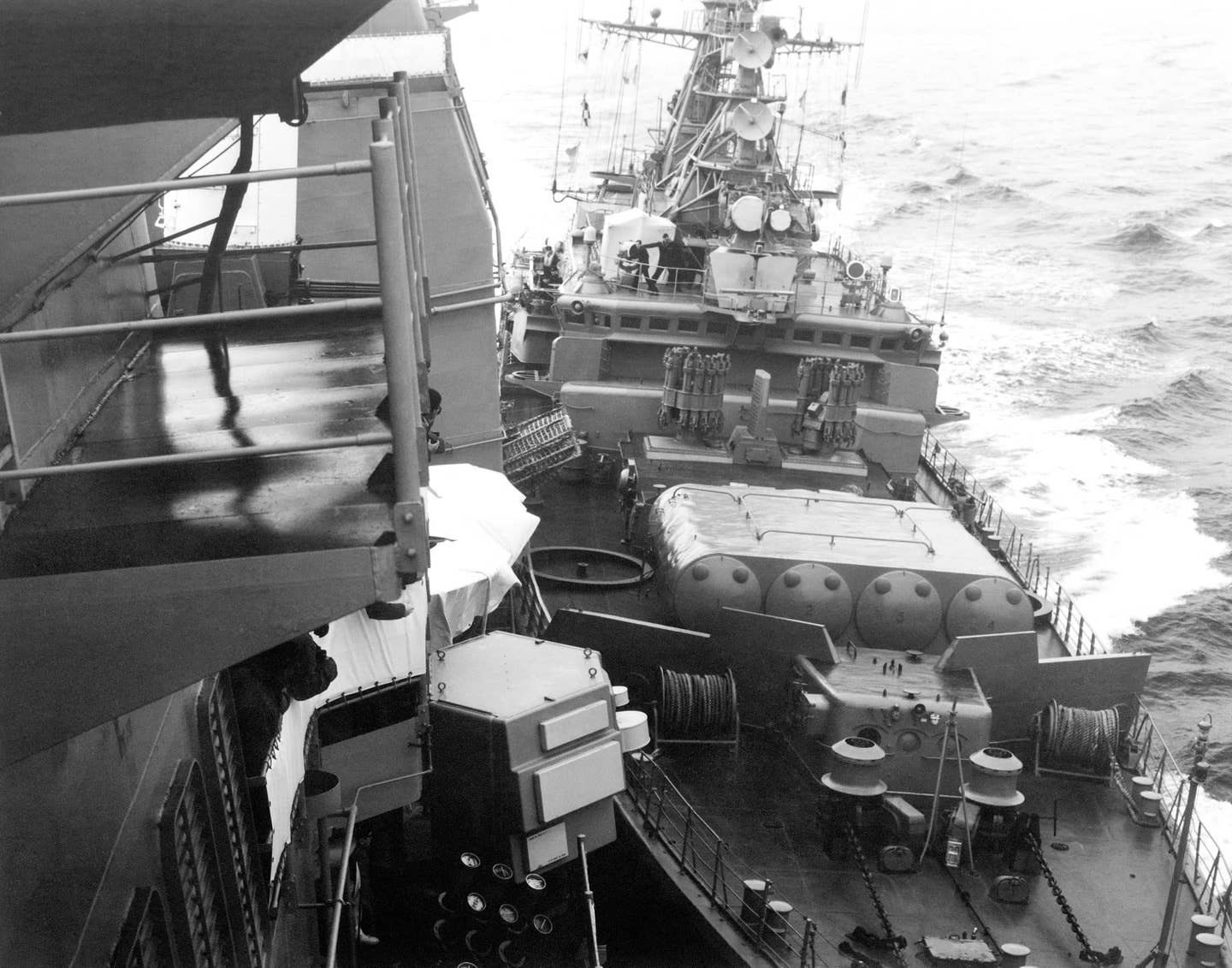 The Soviet Krivak I class guided missile frigate BEZZAVETNY (FFG 811) impacts the guided missile cruiser USS YORKTOWN (CG 48) as the American ship exercises the right of free passage through the Soviet-claimed 12-mile territorial waters. (U.S. Navy photo)