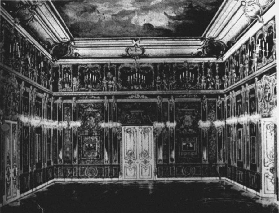 A Black and White photo of the Amber Room, taken before the war.