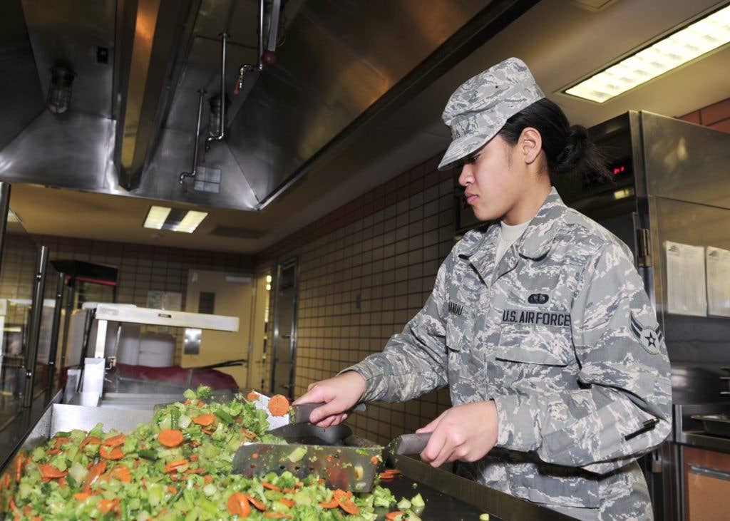 Grilled is the only way to eat a salad, Air Force. (U.S. Air Force photo by Senior Airman Ashley Taylor)