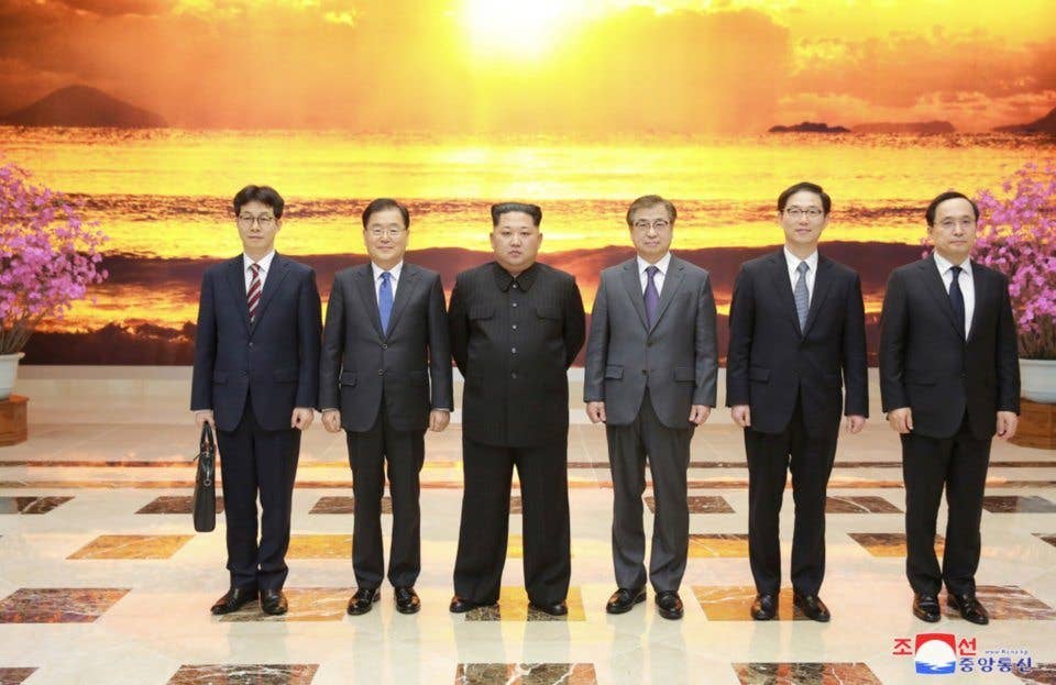 Kim meeting with South Korean officials in Pyongyang, North Korea. (Photo from KCNA)