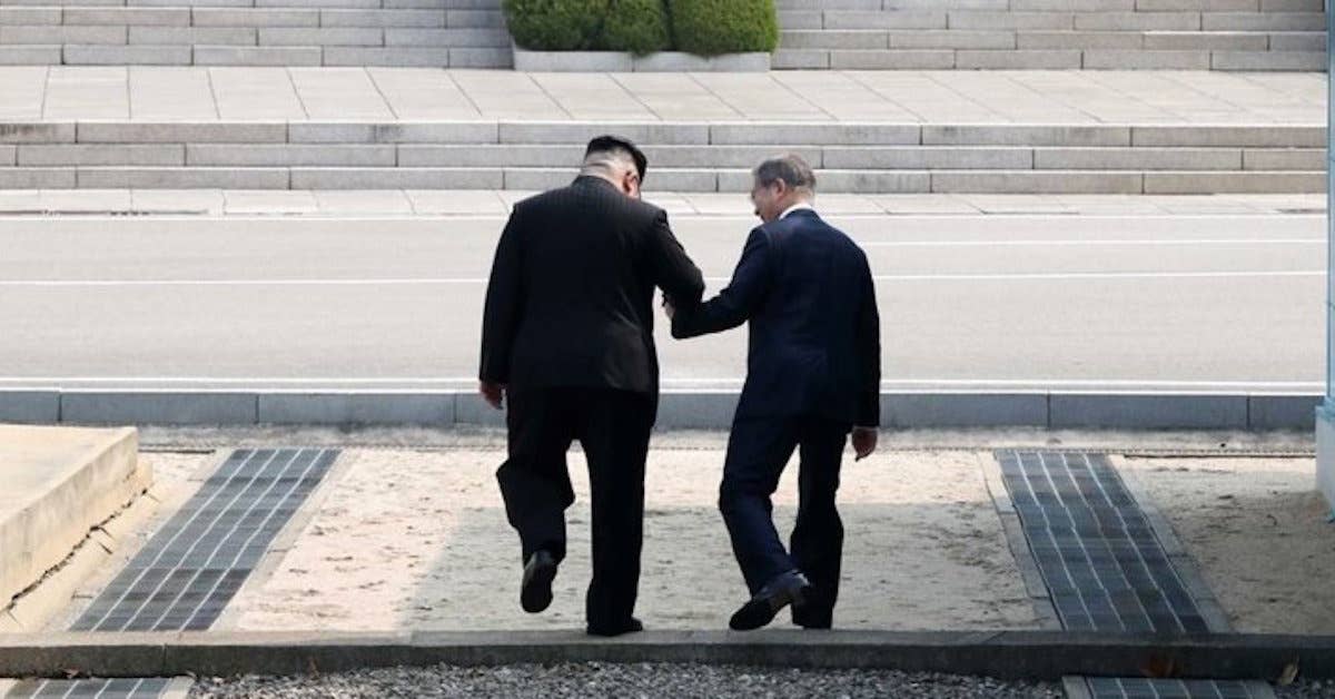 North Korean leader Kim Jong Un andu00a0South Korean President Moon Jae-in.