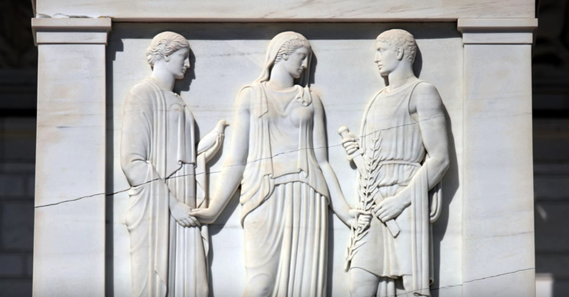 The Greek sculptures depicting peace (left), victory (center), and valor (right).<br>(<a href="https://www.youtube.com/channel/UC5da4UST5wrBydwPoYx18bg" target="_blank" rel="noreferrer noopener">LionHeart FilmWorks</a>)