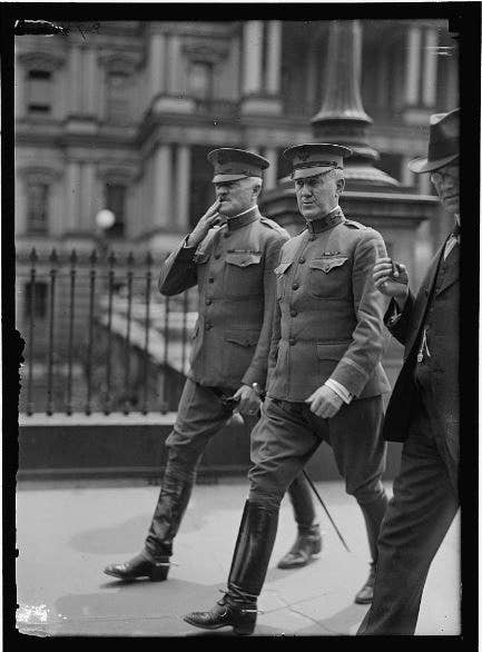 Lt. Col. James Harbord, right, with Gen. John Pershing, 1917.