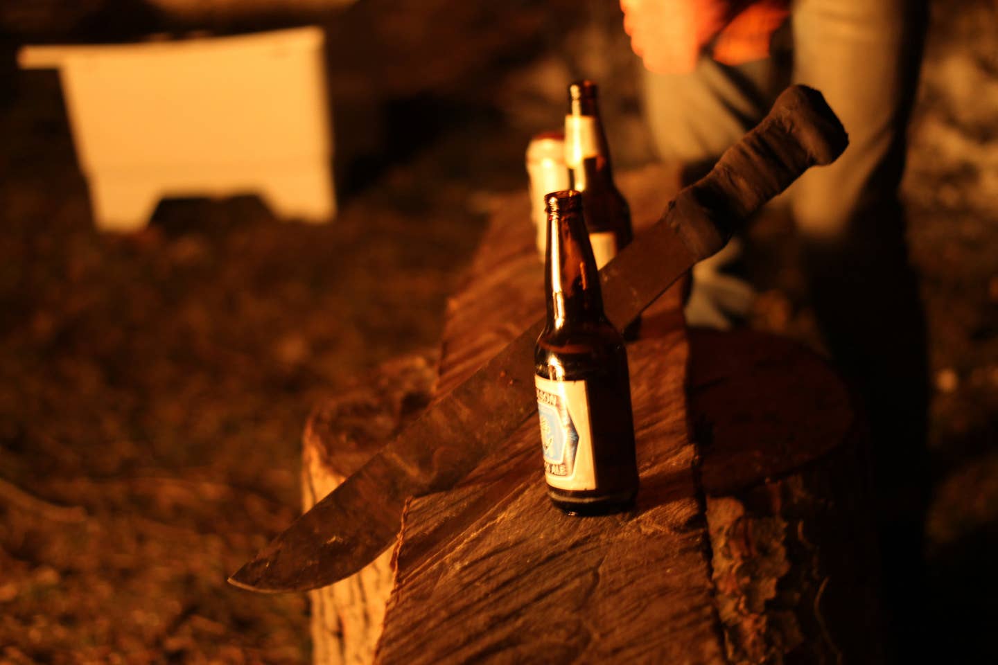 The science behind why beer tastes better outdoors