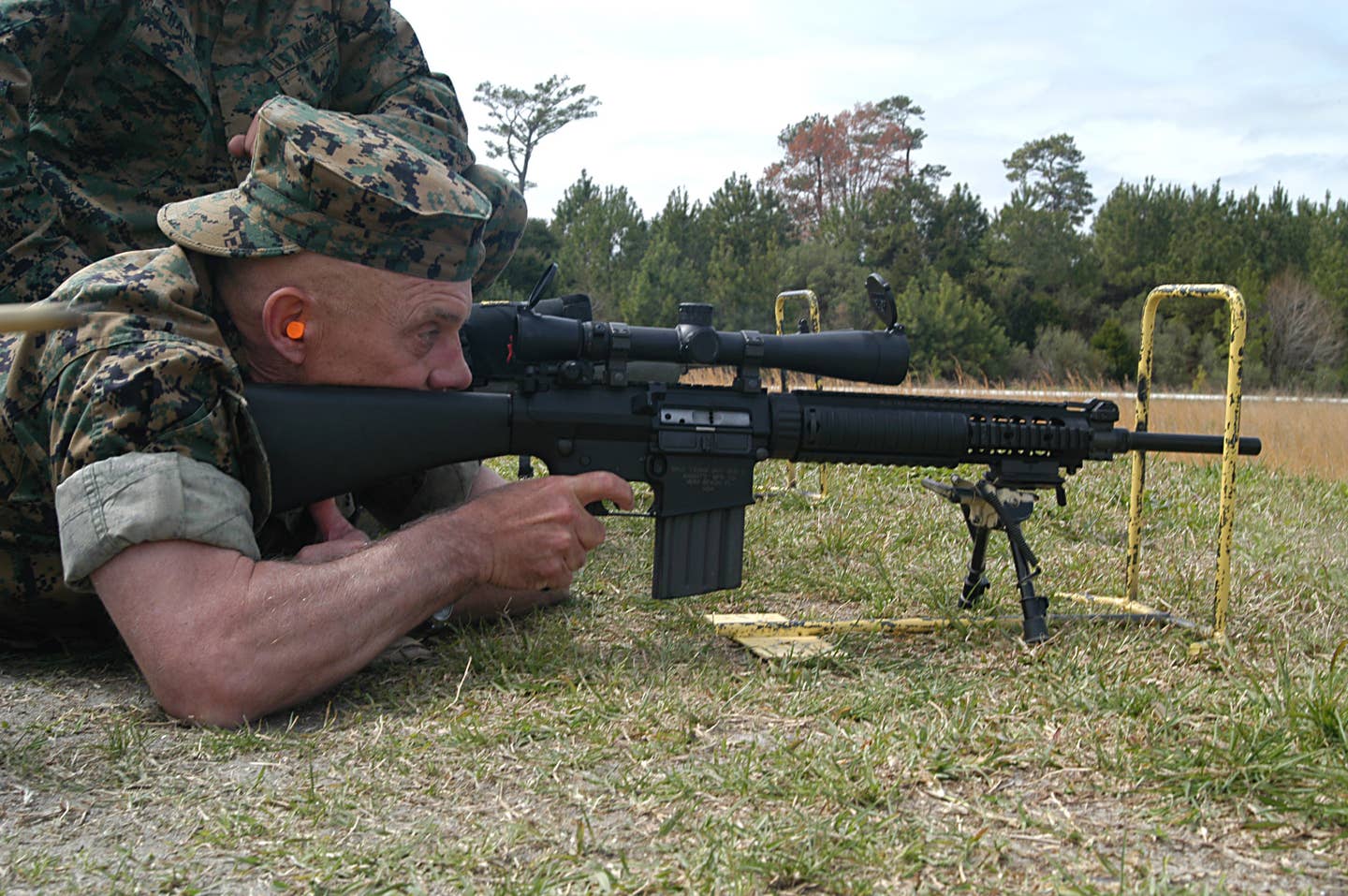 Mk 11 sniper rifle instead of M16