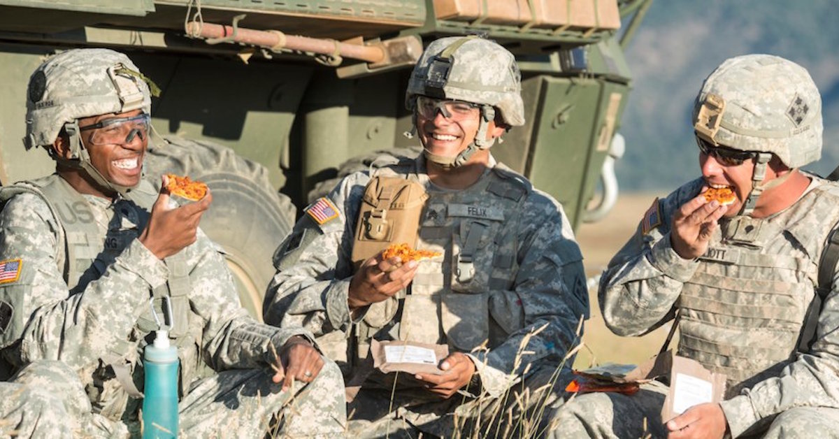 Военные развлечения. Еда в американской армии. Питание солдат США. Питание в армии США. Питание в американской армии.