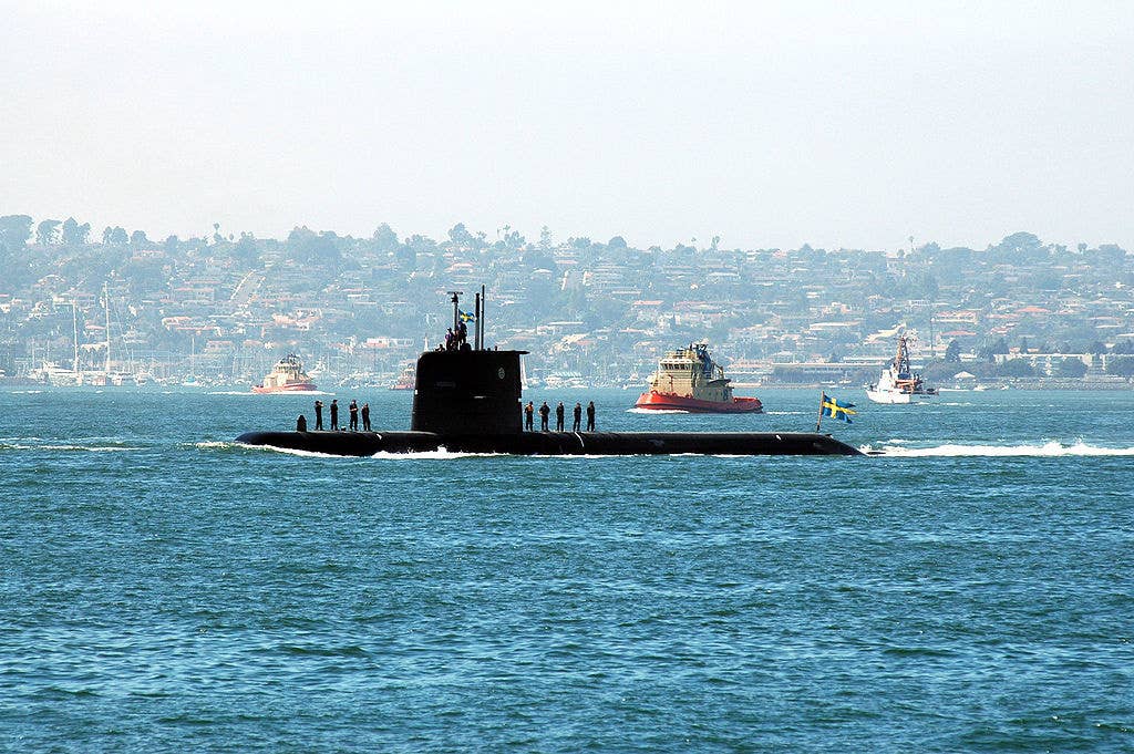 The Swedish HMS Gotlund, a diesel-powered attack submarine that uses a very stealthy Stirling engine for propulsion, sails through San Diego Harbor in 2005.<br>(U.S. Navy photo by Petty Officer 2nd Class Patricia R. Totemeier)