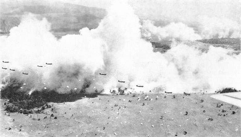 The second battalion of U.S. paratroopers is dropped near Nadzab, New Guinea, Sept. 5, 1943.<br>(U.S. Army)