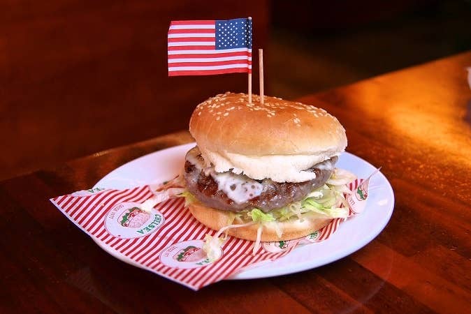 Veterans Day is a day to celebrate everything that veterans have given this country. Enjoy it with a burger that has an American Flag toothpick in it — because America.<br>(Photo by Jorge Franganillo)