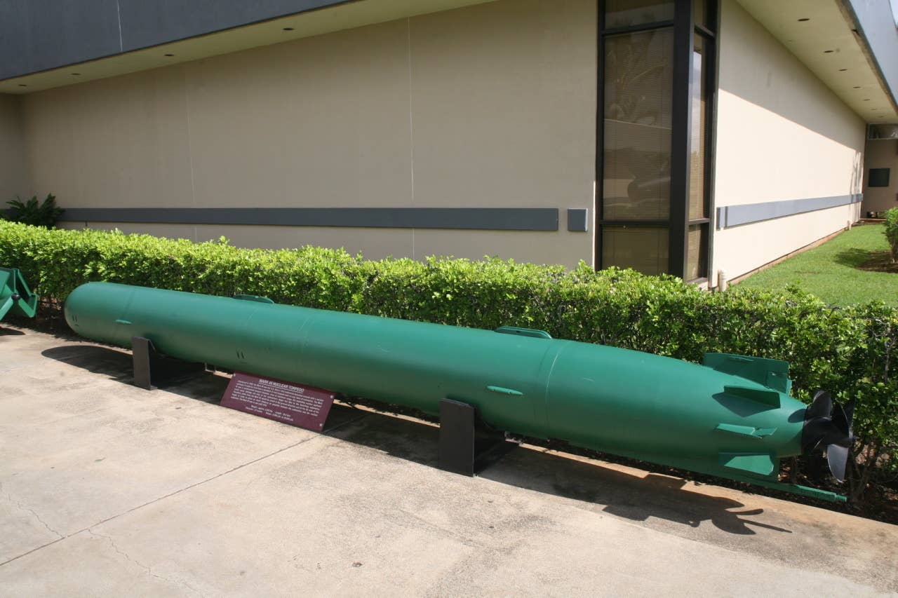 A Mark 45 nuclear torpedo previously in service with the U.S. Navy.<br>(Cliff, CC BY 2.0)