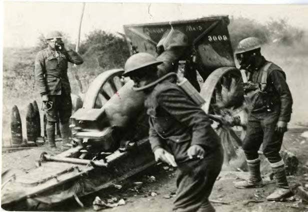 Artillery soldiers fire in the Meuse-Argonne offensive in World War I. (U.S. Army Heritage Education Center)