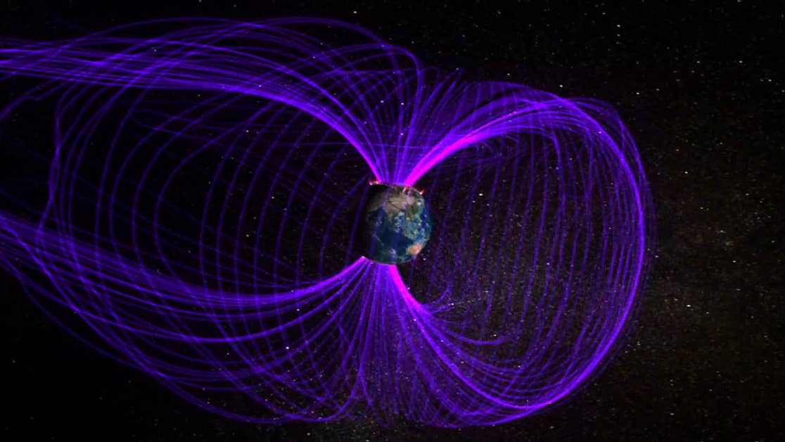 Earth&#8217;s magnetic north pole is moving too fast for experts to keep up