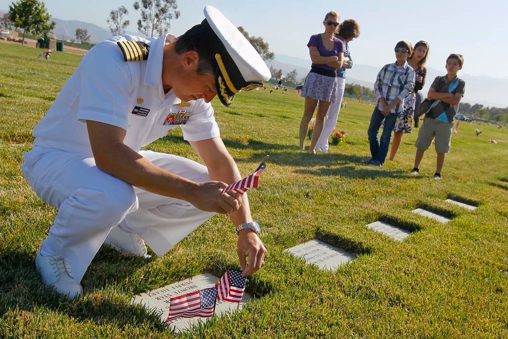 Only 55% of Americans know what Memorial Day is about