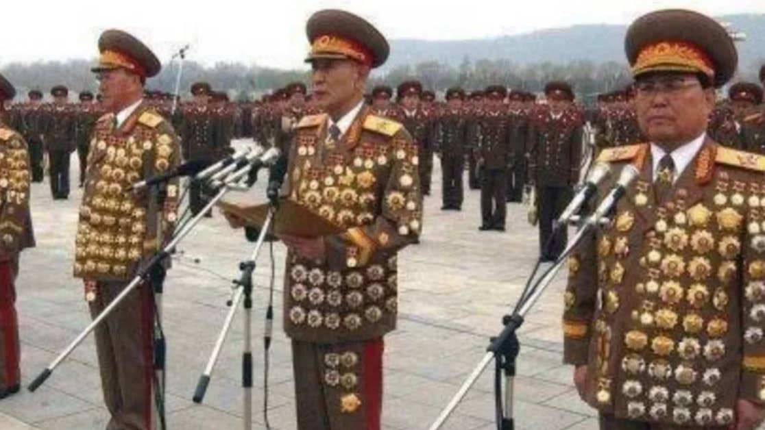 The world&#8217;s 7 goofiest-looking military uniforms
