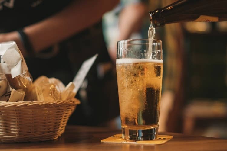 11 health benefits to drinking alcohol (in moderation)