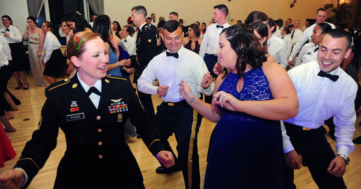 6 dumb things only military spouses do