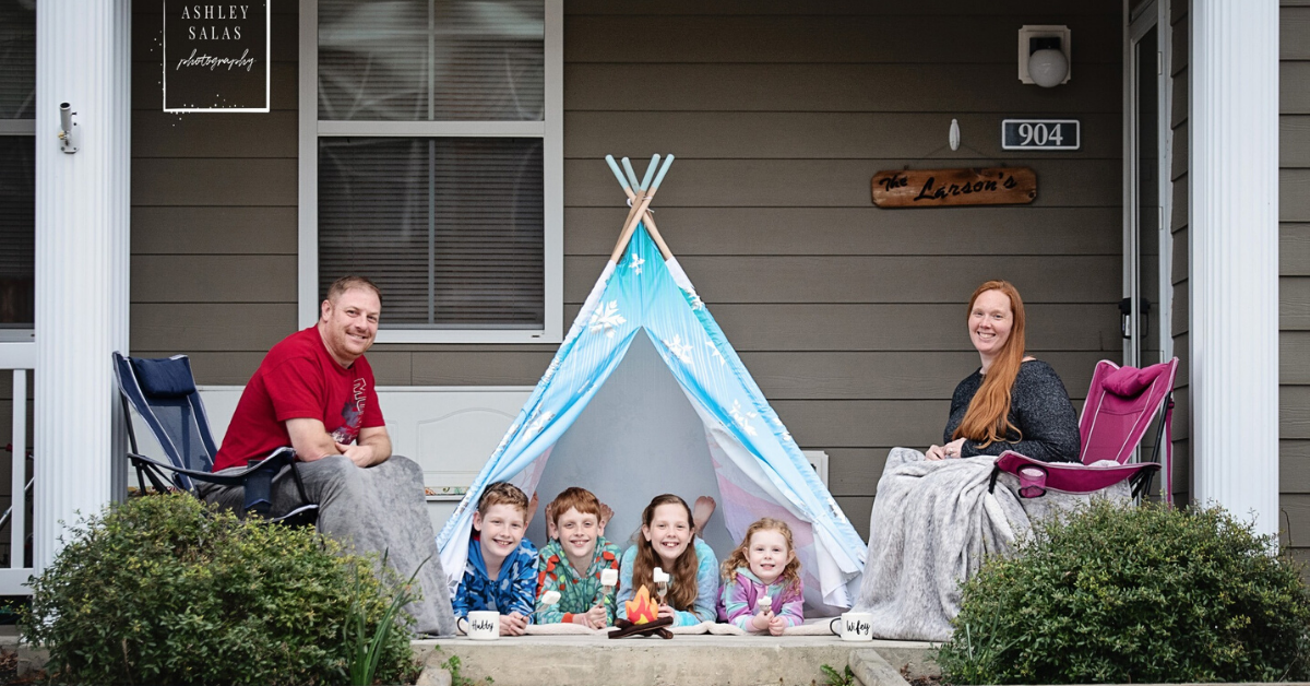 This &#8216;Front Porch Project&#8217; of military families in quarantine is everything