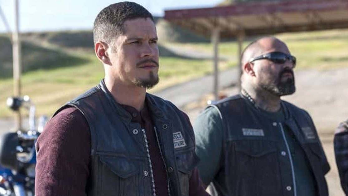 &#8216;Mayans MC&#8217; star Vincent Vargas &#8216;didn&#8217;t think it was fair&#8217; that Adam Driver was bullied for serving in the war