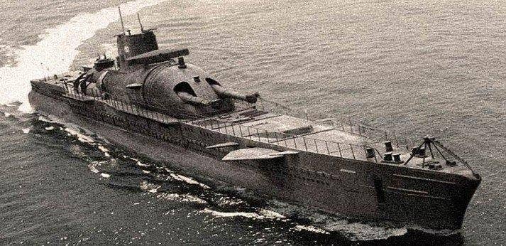 Surcouf was the largest submarine in the world until the Japanese I-400 submarine in 1943. (Photo from warhistoryonline.com)