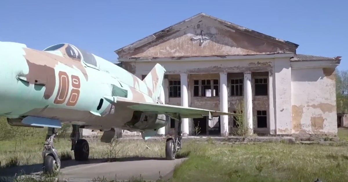 From military might to misery: The failing fortunes around an abandoned Russian base