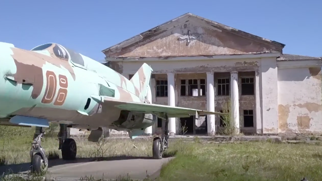 From military might to misery: The failing fortunes around an abandoned Russian base
