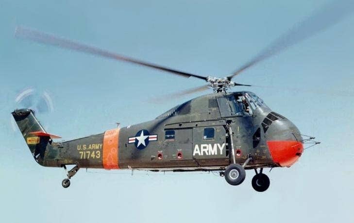 <em>A U.S. Army H-34 Choctaw similar to the one that carried Thorne on his final mission. (U.S. Army photo)</em>