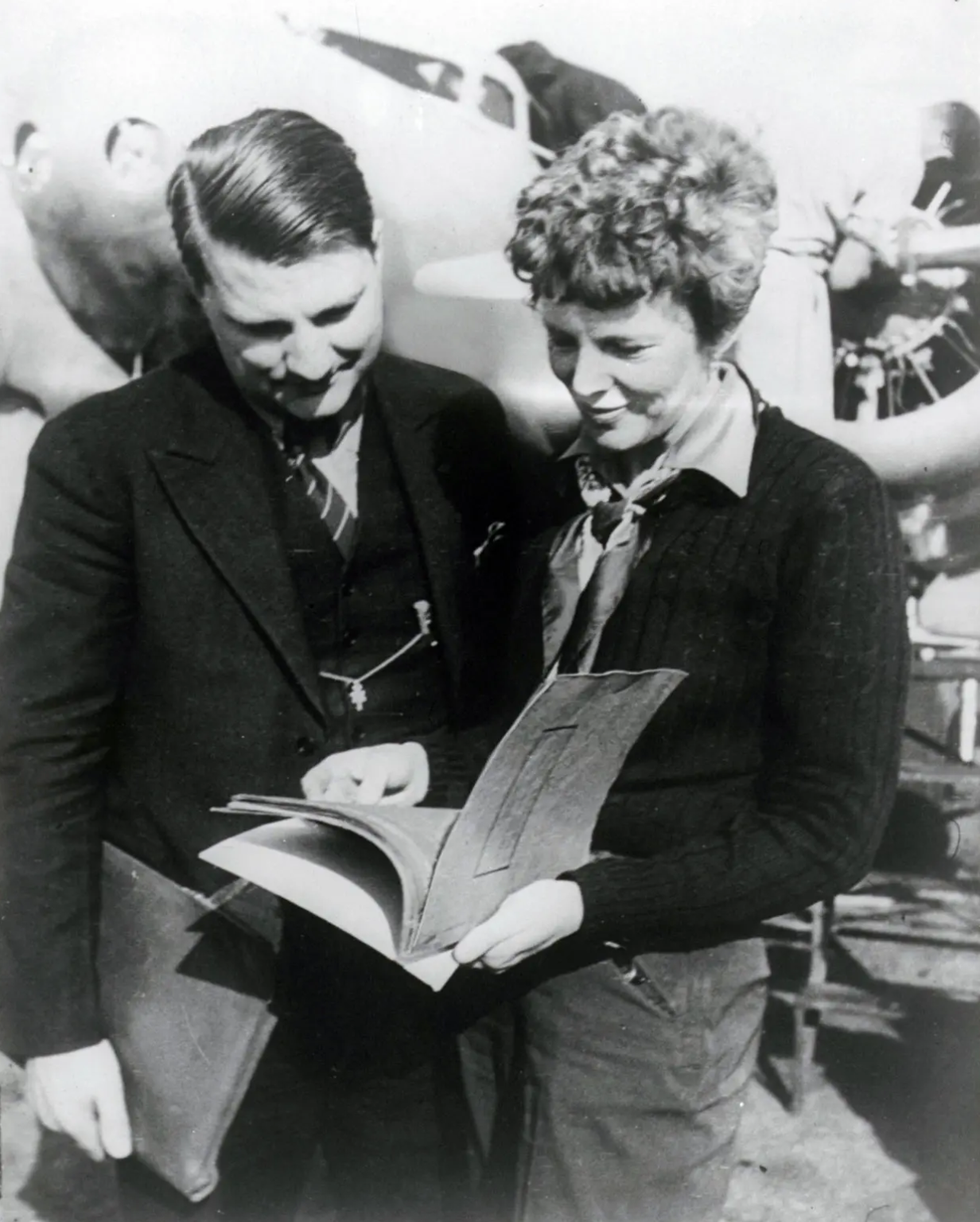 <em>Lockheed engineer Kelly Johnson with famed aviation pioneer Amelia Earhart. (Lockheed Martin)</em>