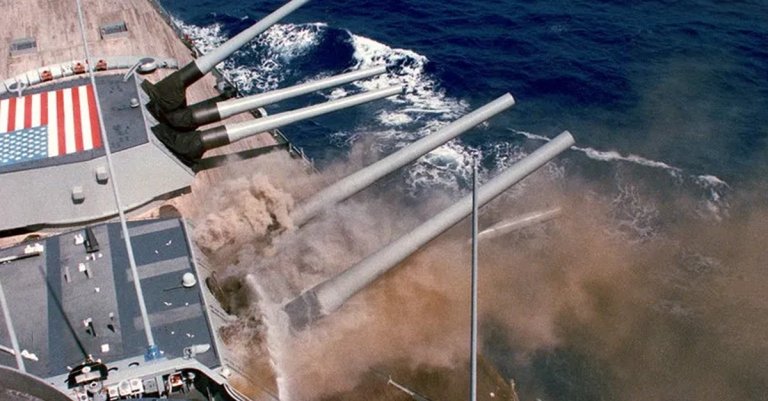 USS Iowa turret explosion navy