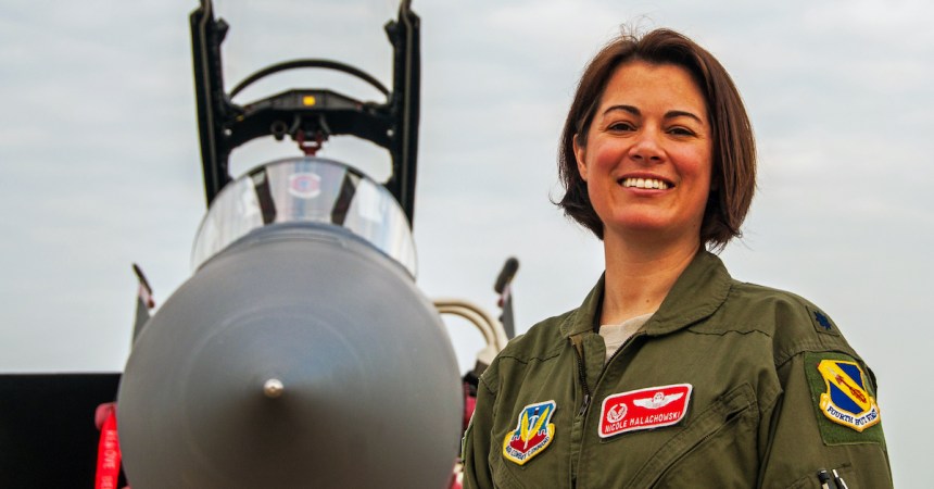 This badass pilot is the first female F-35 pilot in the Air Guard