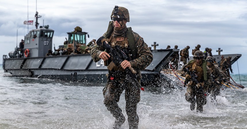 Here’s The Intense Training For Marines Who Guard American Embassies