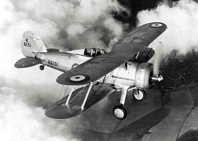 How RAF pilots kept fighting the day they were shot down in World War II
