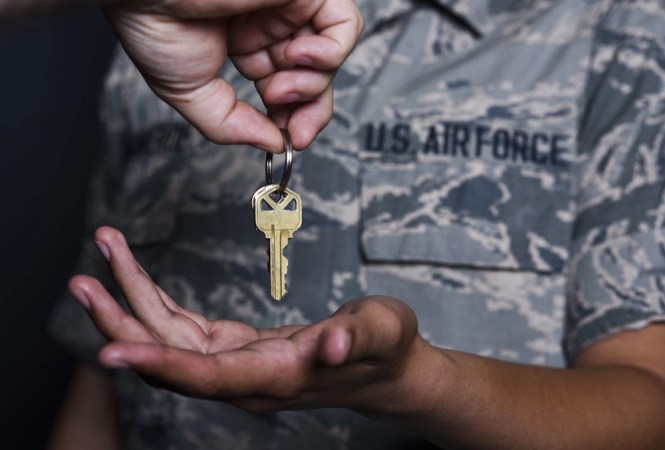 12 ways to tell if you’re an infantry spouse