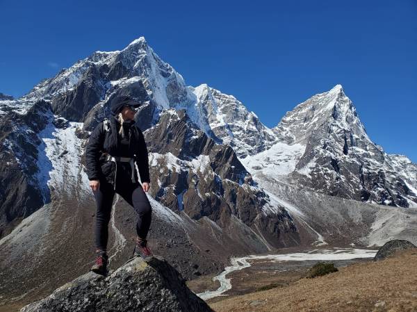 From hiking Everest to launching an international nonprofit, this military spouse is moving mountains