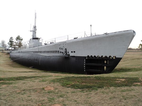 The history behind the landlocked Wisconsin submarine