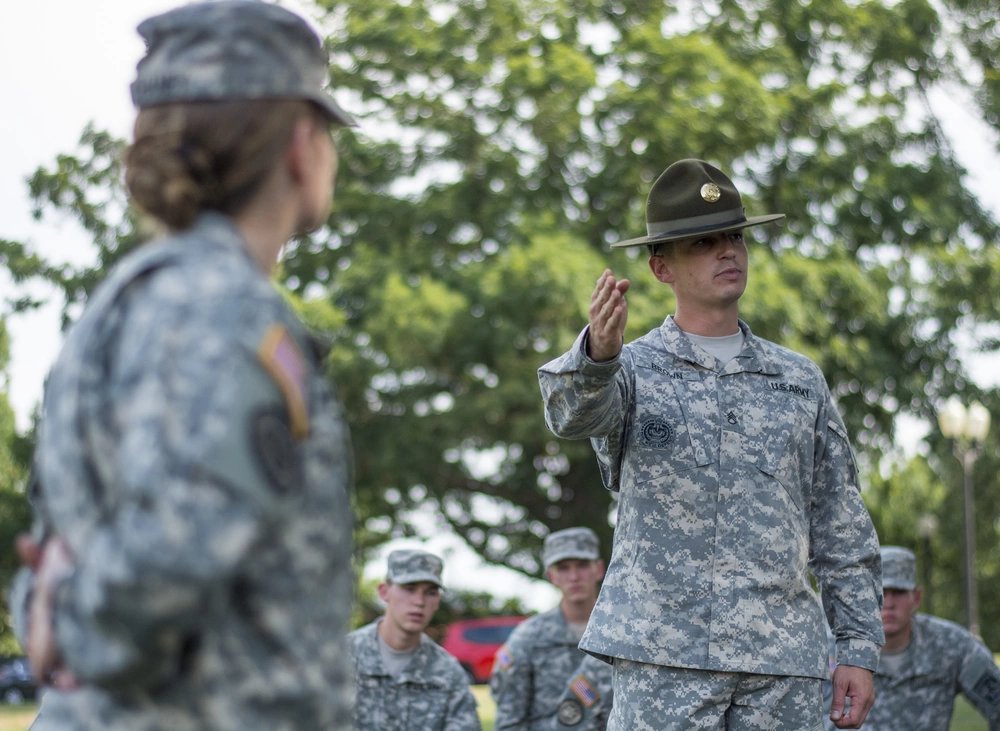 knife hands are one of the things veterans do