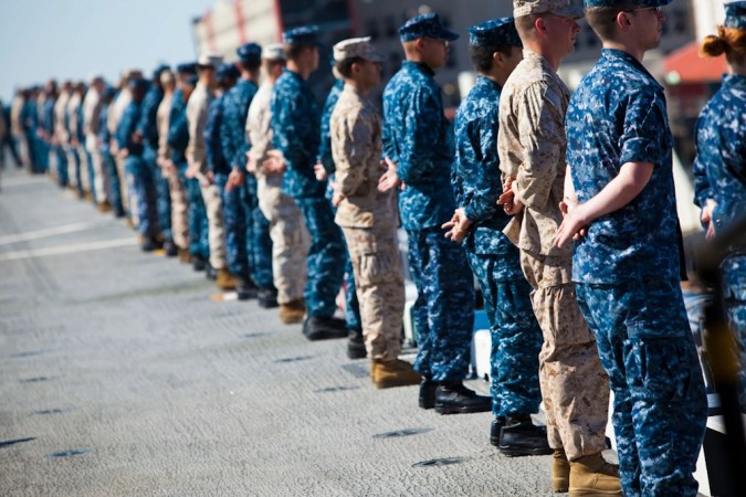 The Navy is getting rid of its hated ‘aquaflage’ uniform