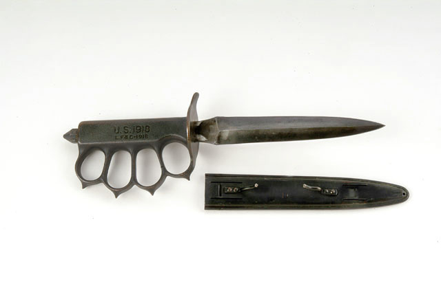 trench knife