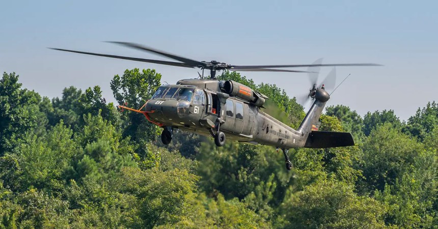 Ukraine crowdfunded to buy a former US Army Black Hawk helicopter