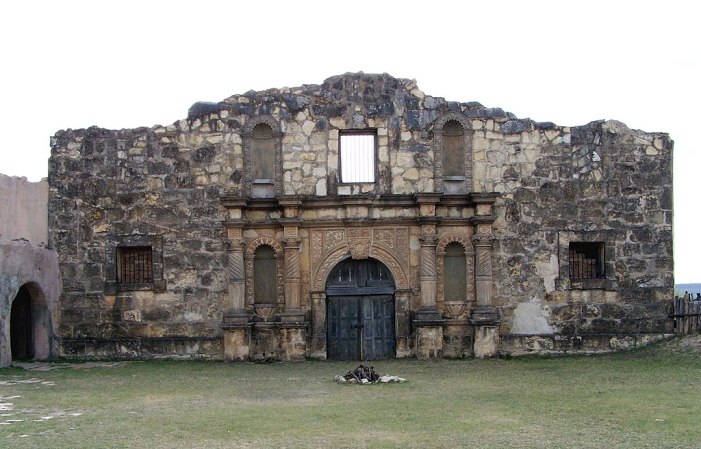 Tales from ‘the Duke and Davy’ at the Alamo