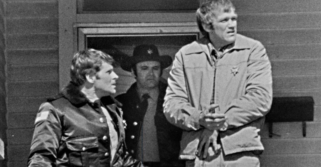 Famous Marine Corps veteran Bo Svenson in Walking Tall Part 2 