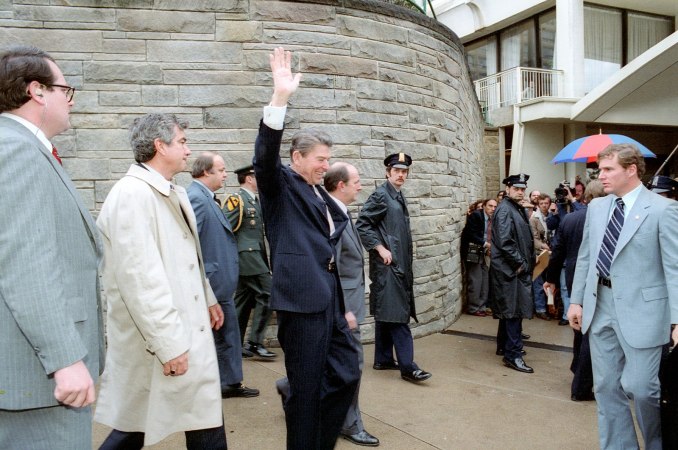 That time a drunk Richard Nixon tried to nuke North Korea