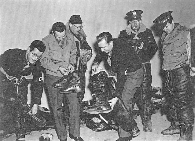 Why Walter Cronkite and 7 other journalists attended aerial gunnery school